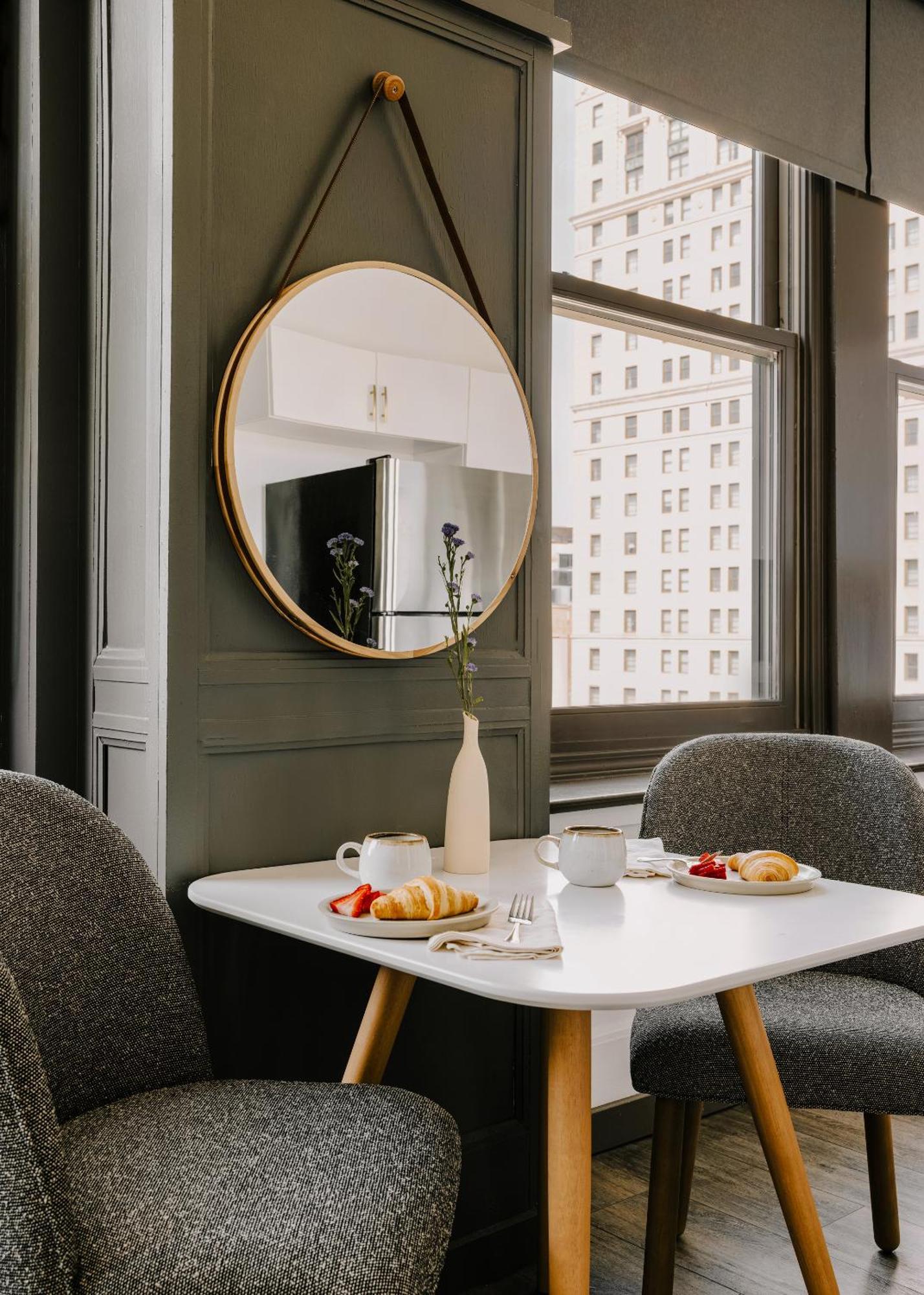 Sonder By Marriott Bonvoy Gabriel Richard Apartments Downtown Detroit Oda fotoğraf